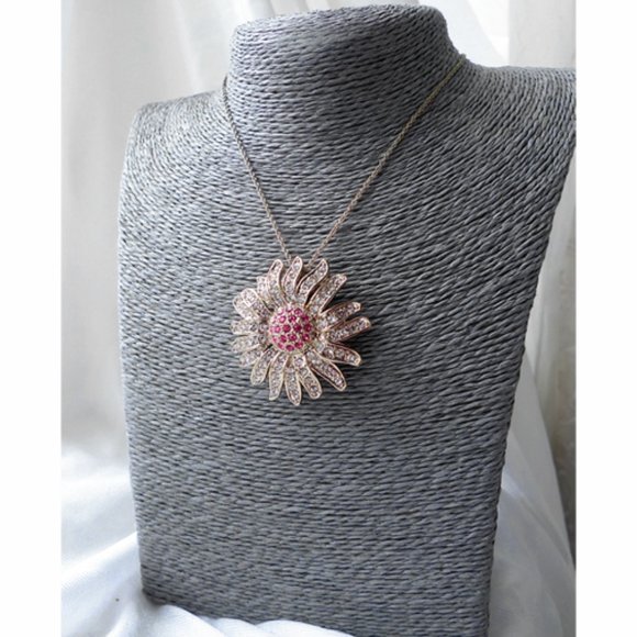 Titanic Jewelry Collection Flower Brooch Necklace - Picture 2 of 4